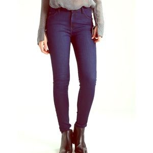 TALL LADIES! 38 inseam! Brand new Lee jeans!